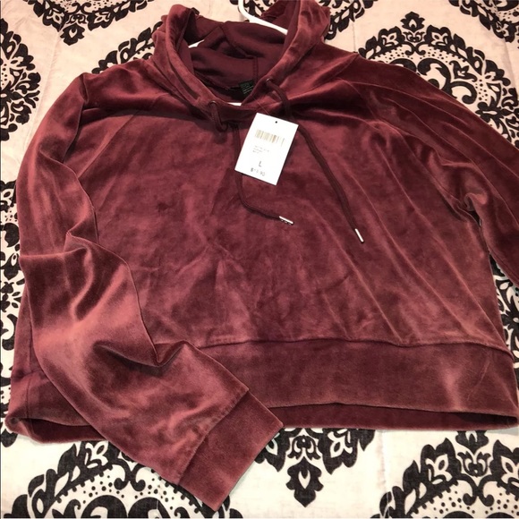 Forever 21 Tops - Forever 21 Cropped Hoodie